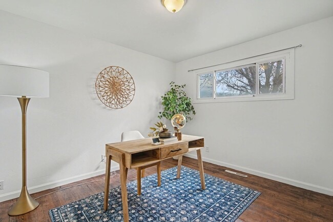 Building Photo - Wonderful Home