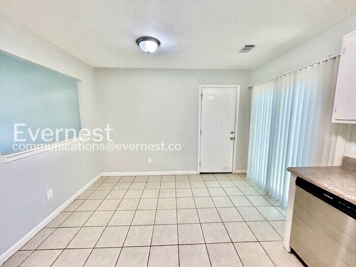 Building Photo - 1373 Mill Lake Cir