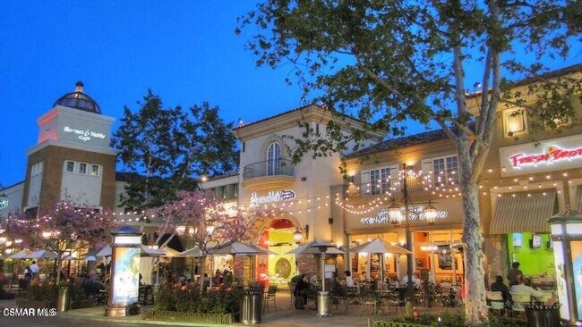 Building Photo - 3287 W Sierra Dr