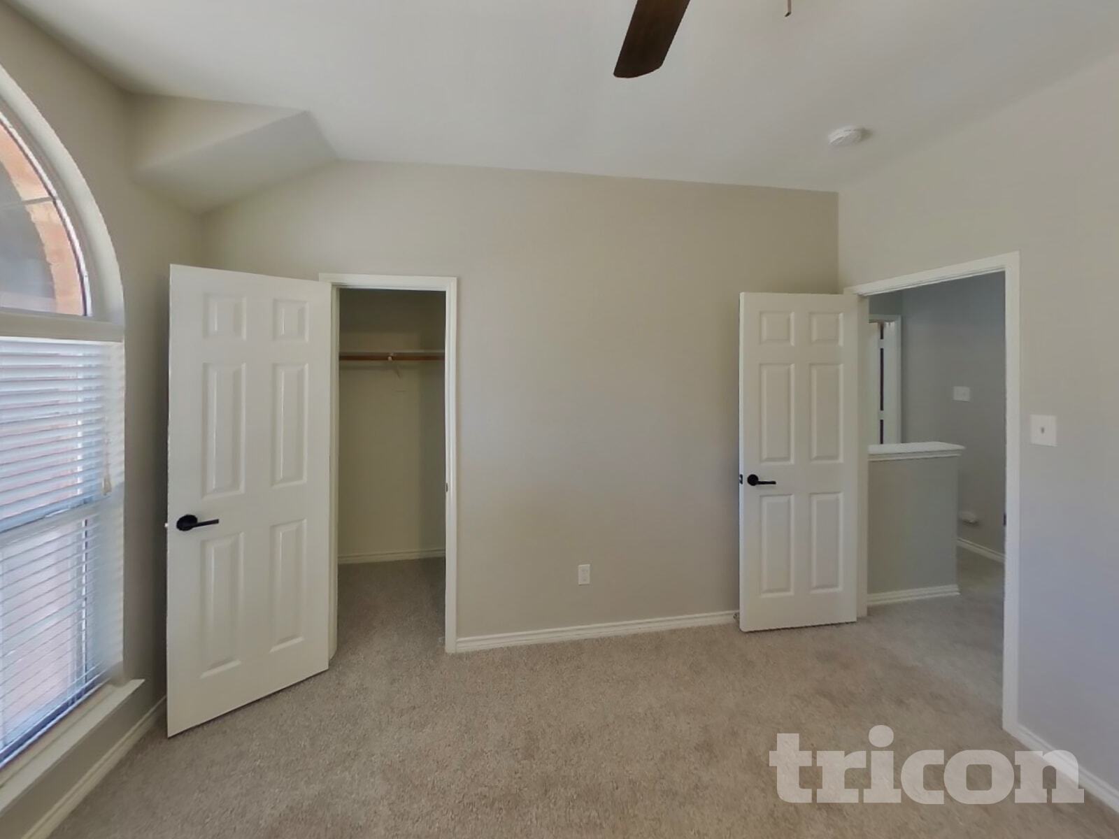 Building Photo - 8401 Manchester Dr