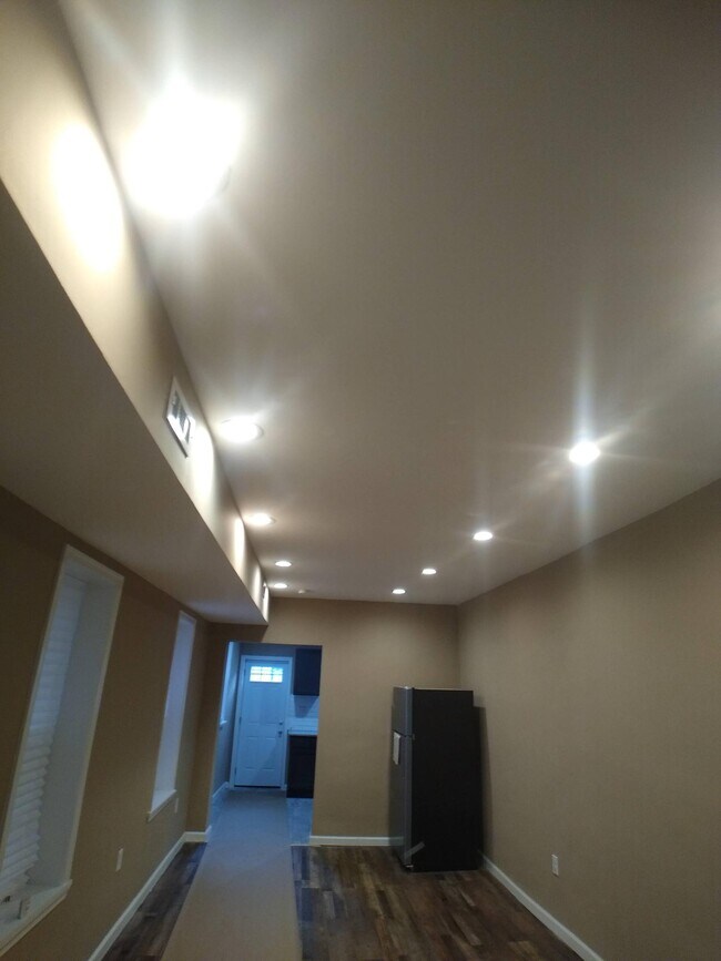 Building Photo - 45 N 59th St