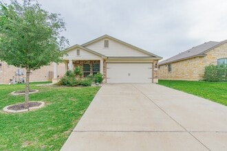 Building Photo - 9019 Stonehollow