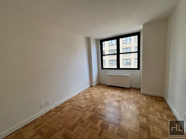 Building Photo - EAST 49 STREET