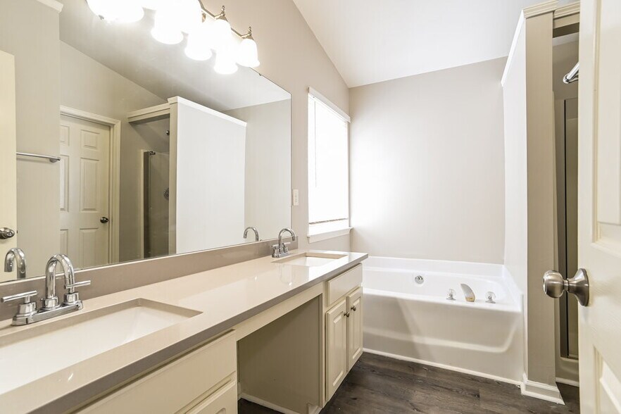 Building Photo - 7424 Baylor Way Ct
