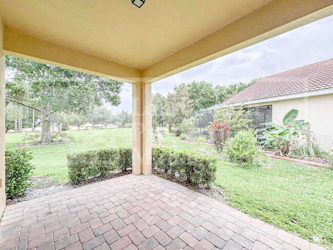 Building Photo - 1762 Altavista Cir