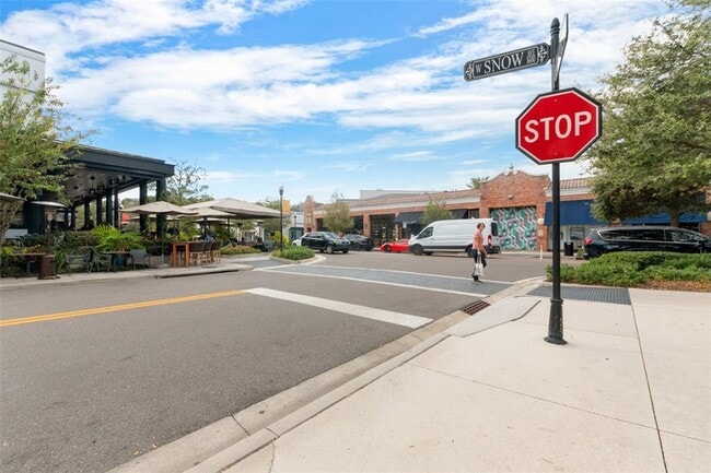 Building Photo - 800 S Dakota Ave