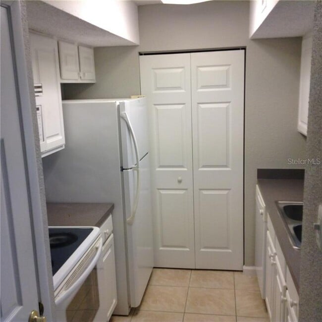 Building Photo - 3716 Idlebrook Cir