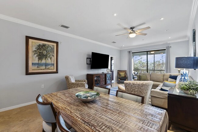 Building Photo - 9715 Acqua Ct
