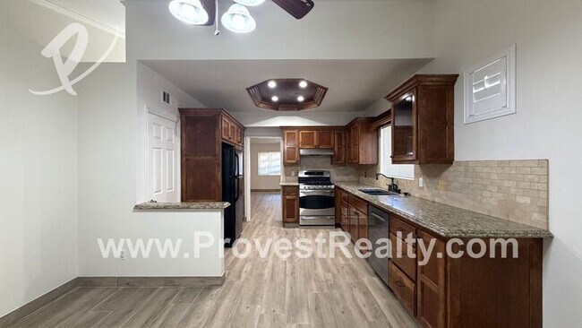 Building Photo - 13675 Ruby Cir