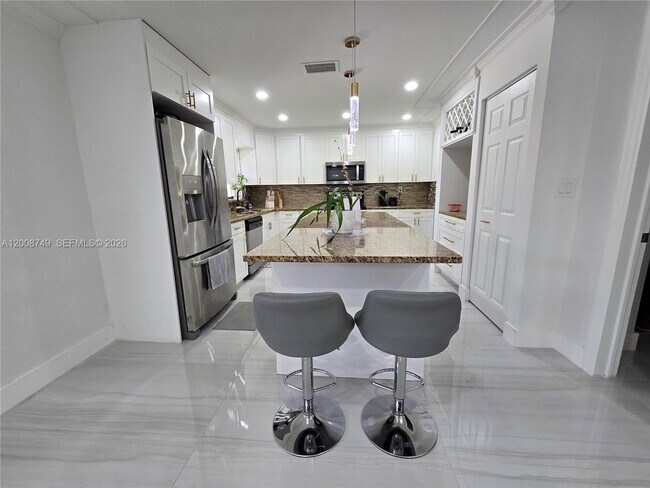 Building Photo - 11578 NW 39th Pl