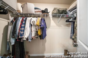 Building Photo - 6516 Sabinal