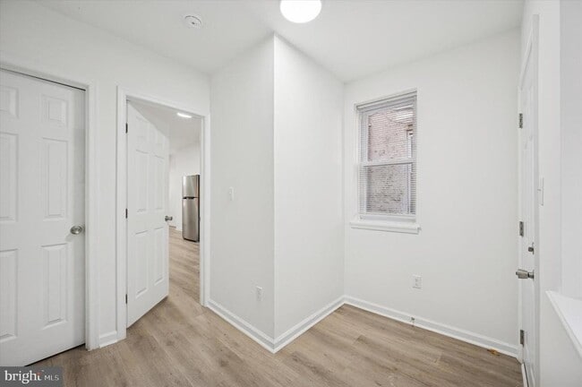 Building Photo - 2535 N Newkirk St