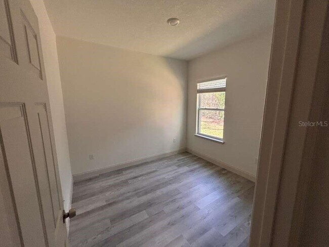 Building Photo - 7908 N Galena Ave