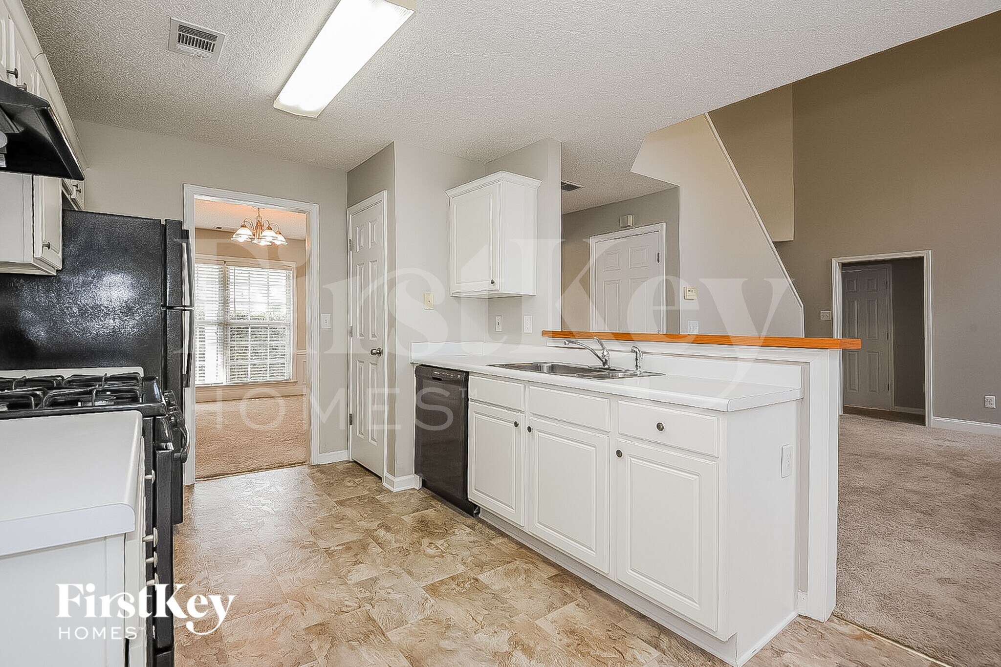 Building Photo - 1020 Dunedin Trail