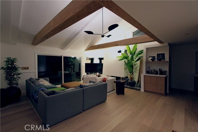 Primary Photo - 1914 Pelican Ave