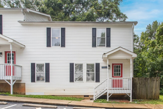 Building Photo - 428 Bashford Road