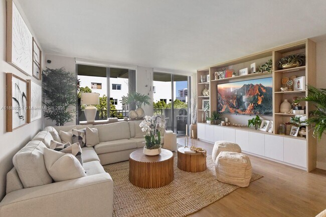 Building Photo - 141 Crandon Blvd