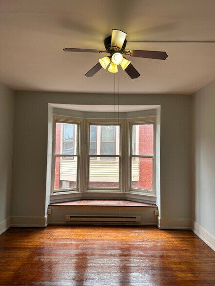 Primary Photo - 740 Cumberland St