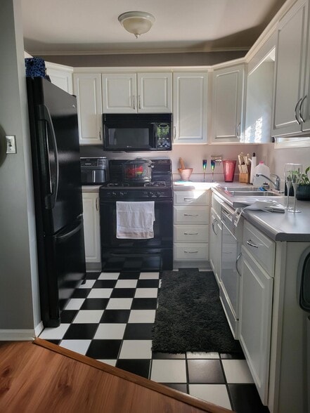 Kitchen - 195 S 4th St