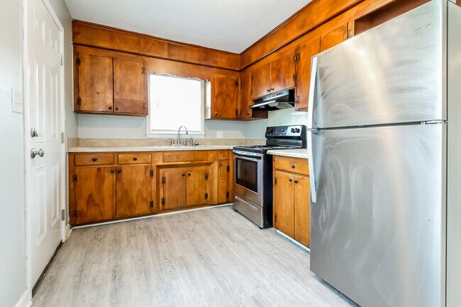 Building Photo - Charming Home in Spartanburg!