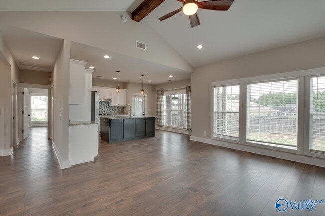 Building Photo - 1837 Saddle Trace Ln SE