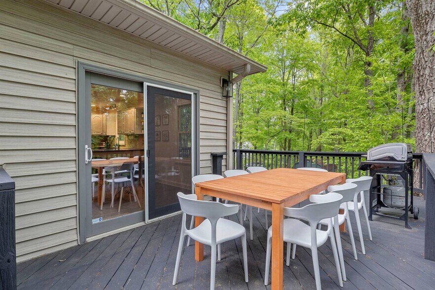 Building Photo - 154 Laurel Haven Rd