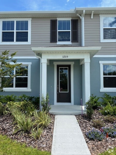 Building Photo - 3205 Douglas Fir Dr