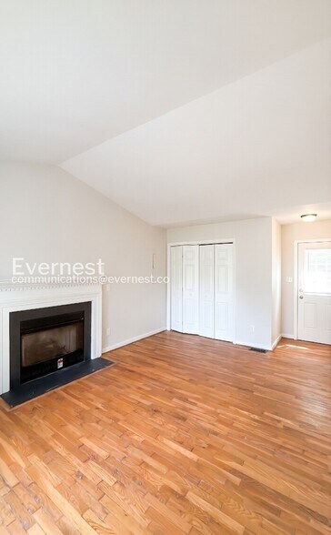 Building Photo - 5633 Obisque Dr
