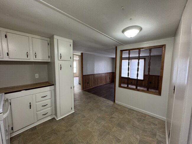 Building Photo - 2317 Cadillac Dr