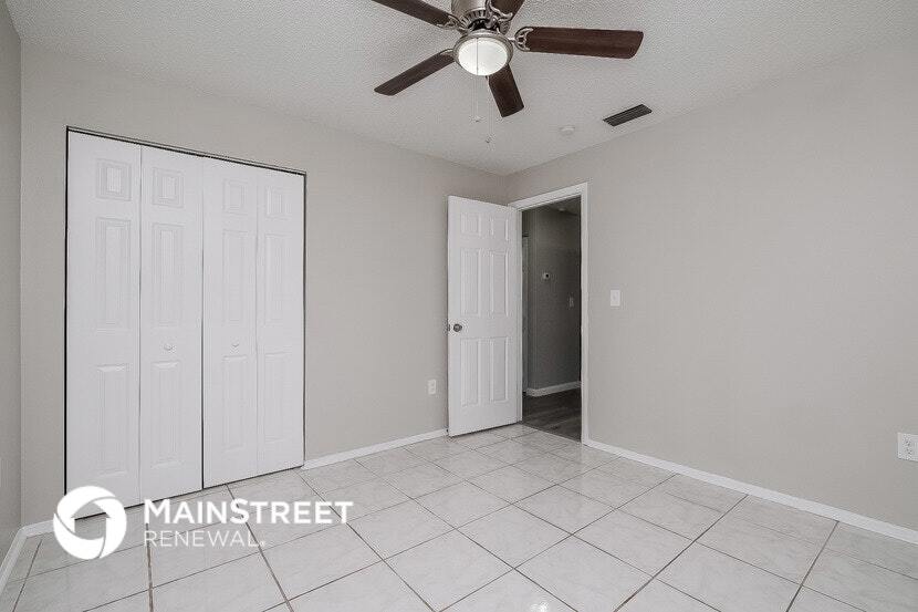 Building Photo - 7220 Exemplar Dr