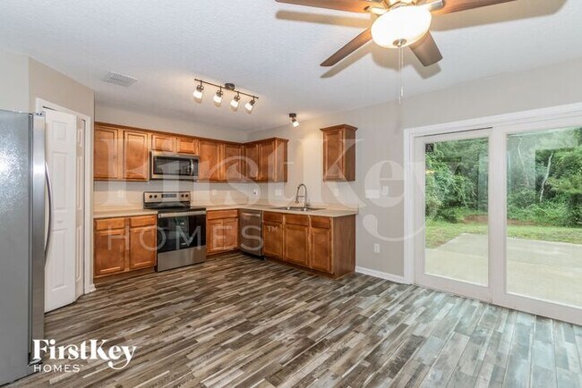 Building Photo - 2583 Fox Creek Dr