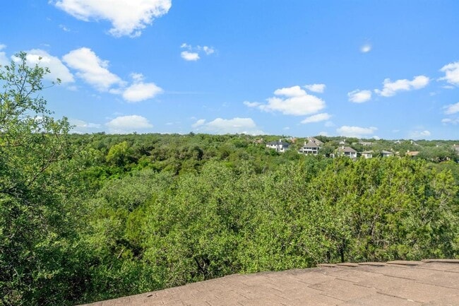 Building Photo - 4711 Spicewood Springs Rd