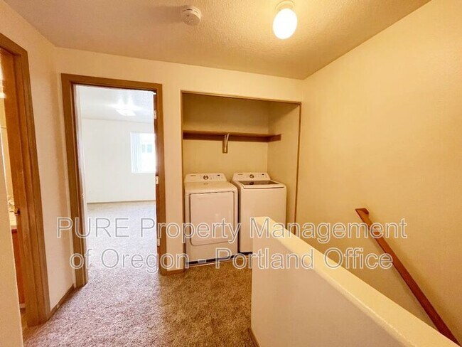 Building Photo - 2619 SE 125th Ave