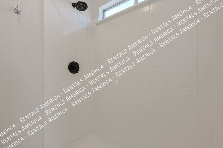 Building Photo - 4018 W Camino Vivaz
