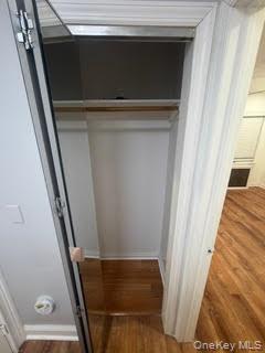 Building Photo - 644 Midwood St