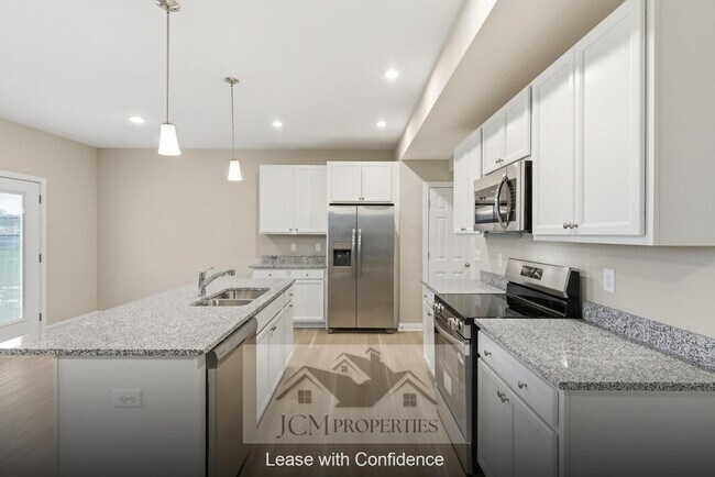 Building Photo - 104 Lambert Fld