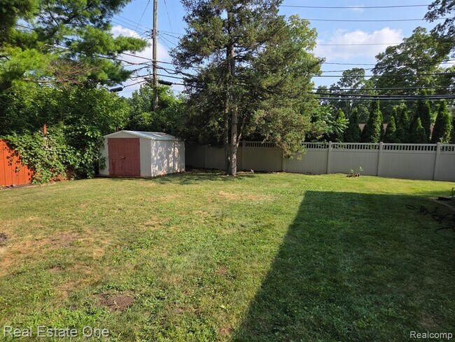 Building Photo - 4738 Halberd St
