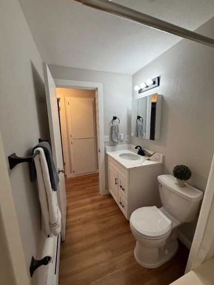 Building Photo - 288 N McNeely St