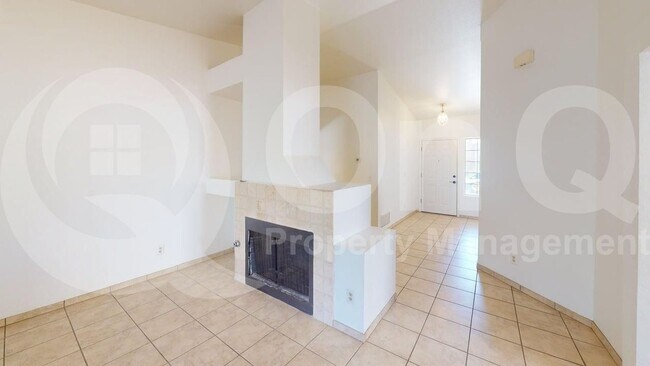 Building Photo - 8488 N Winchester Creek Dr