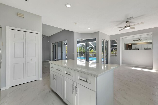 Building Photo - A BOATER'S PARADISE WITH THIS STUNNING 3 B...