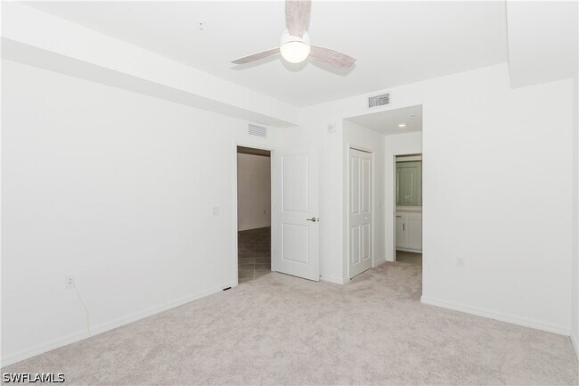 Building Photo - 5583 Double Eagle Cir