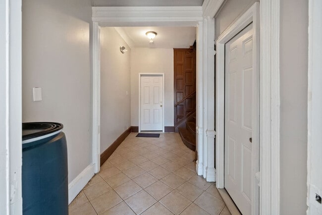 Building Photo - 61 Washington Terrace