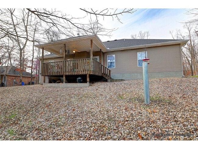 Building Photo - 73 Merritt Dr