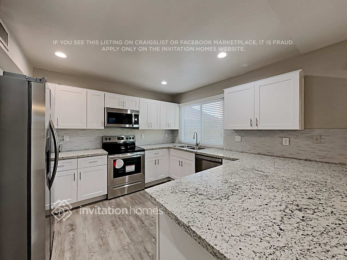 Building Photo - 2366 E Evans Dr