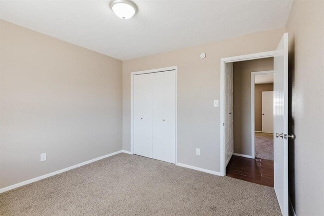Building Photo - Cute, Clean Brick Home