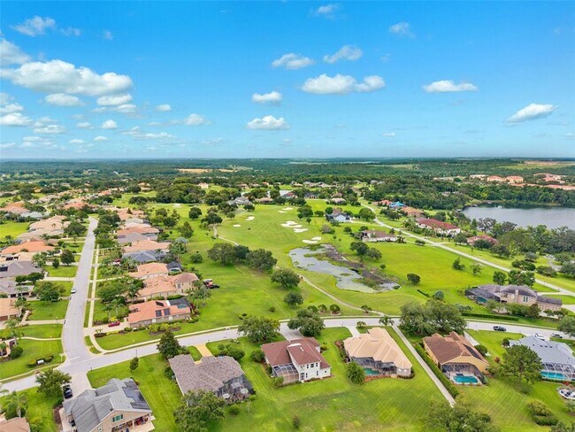 Building Photo - 13049 Thoroughbred Dr
