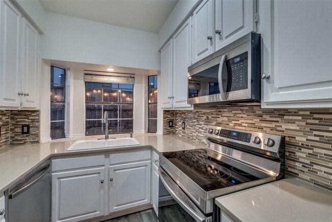 Building Photo - 4405 Bowser Ave