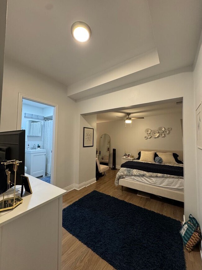 Building Photo - AM-Clifton LLC