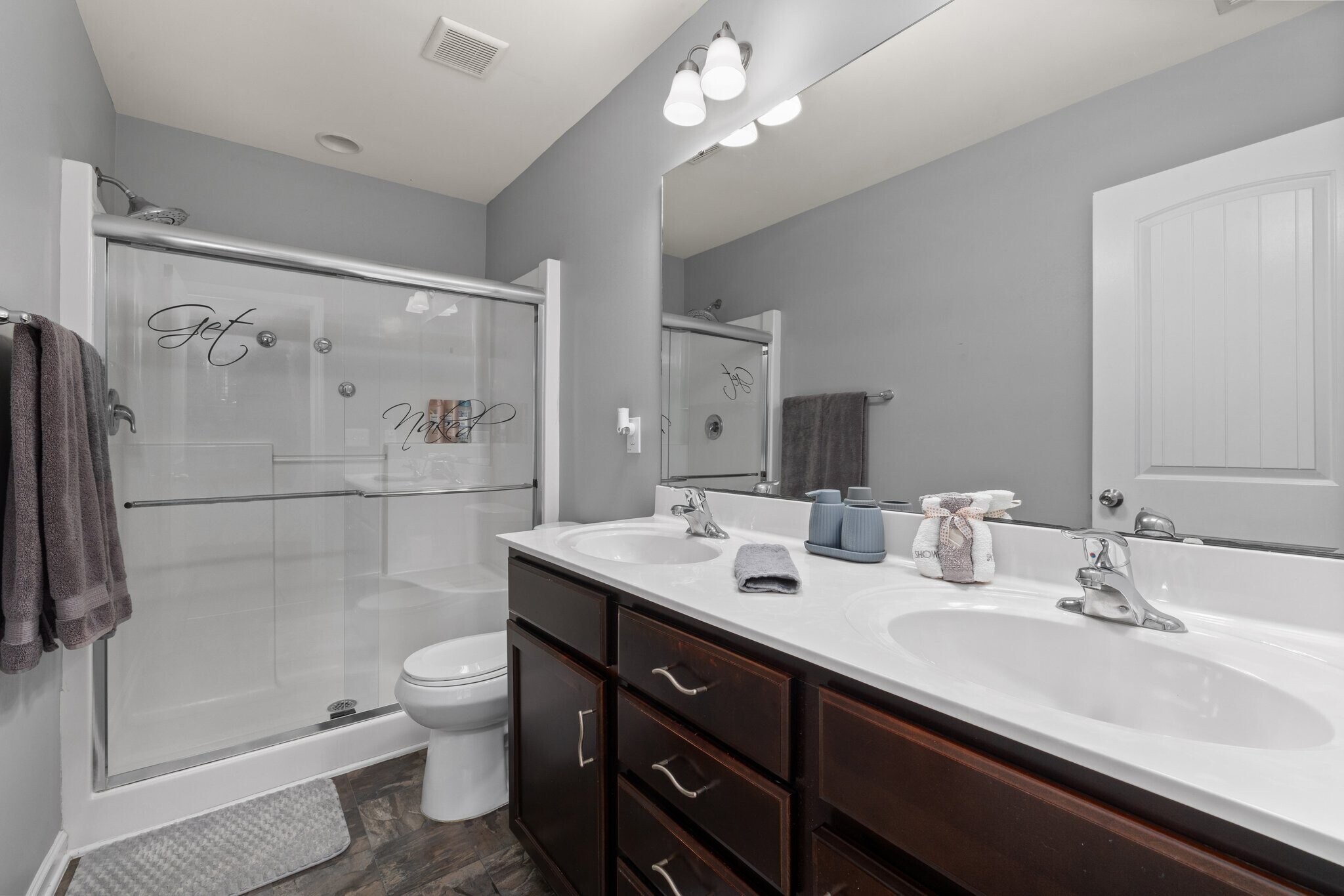 Building Photo - 4203 Virginia Colony Dr