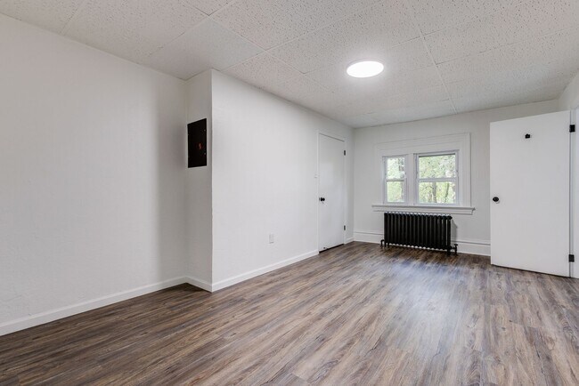 Building Photo - 2059 Fair Ave